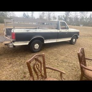 Meet your Posher, Wesley